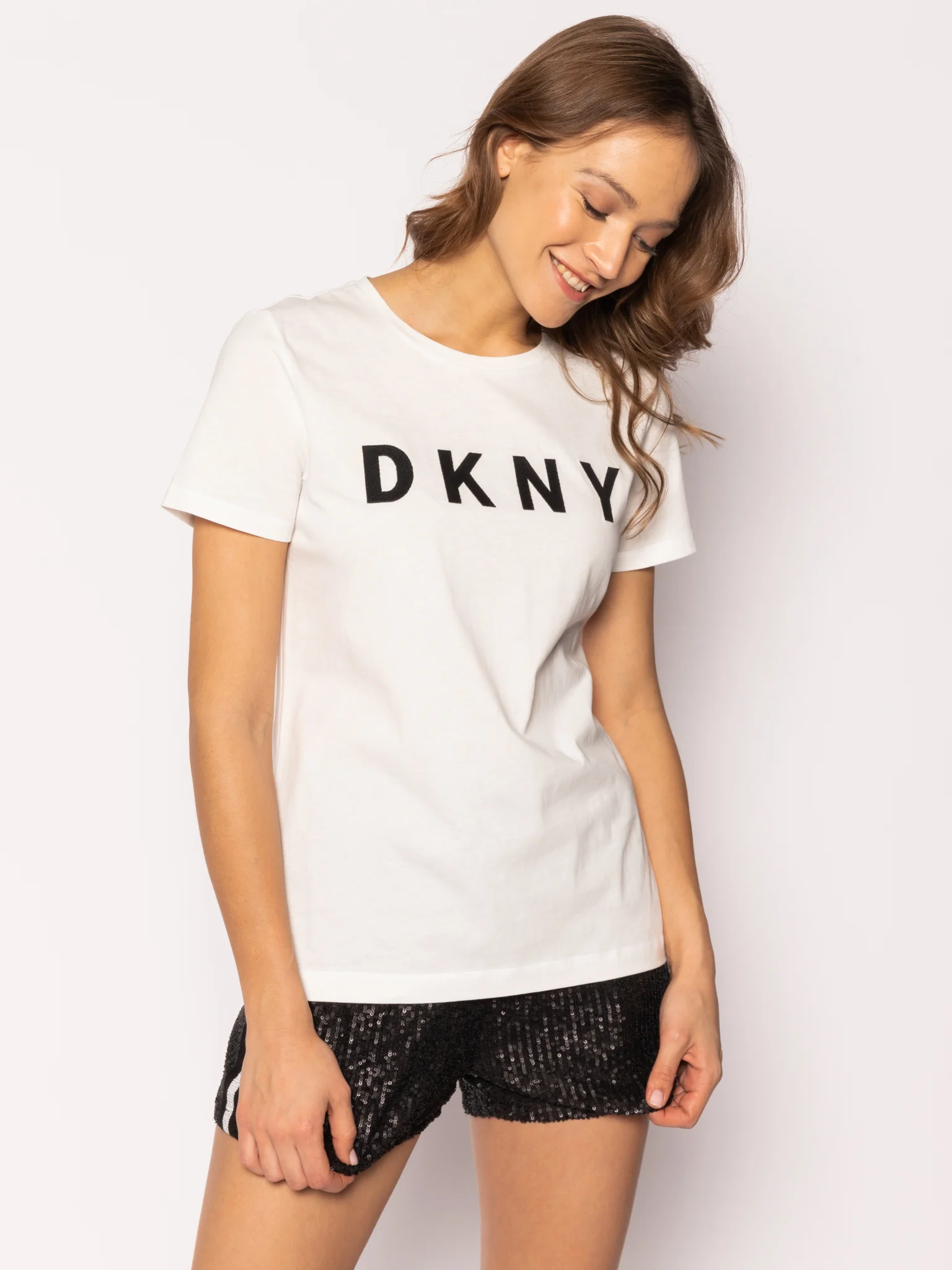 Kadın Bisiklet Yaka T-Shirt-Beyaz Siyah - DKNY