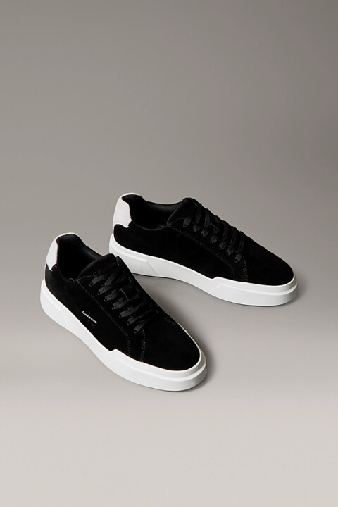 Erkek CK Avenue Bağcıklı Kalın Tabanlı Süet Deri Spor Ayakkabı - Siyah/Beyaz - Calvin Klein