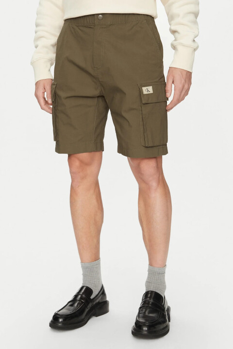 Erkek Ck Washed Cargo Şort - Koyu Yeşil - Calvin Klein