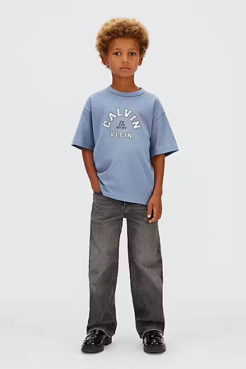 Erkek Çocuk Varsıty Graphıc T-Shirt - Mavi - Calvin Klein