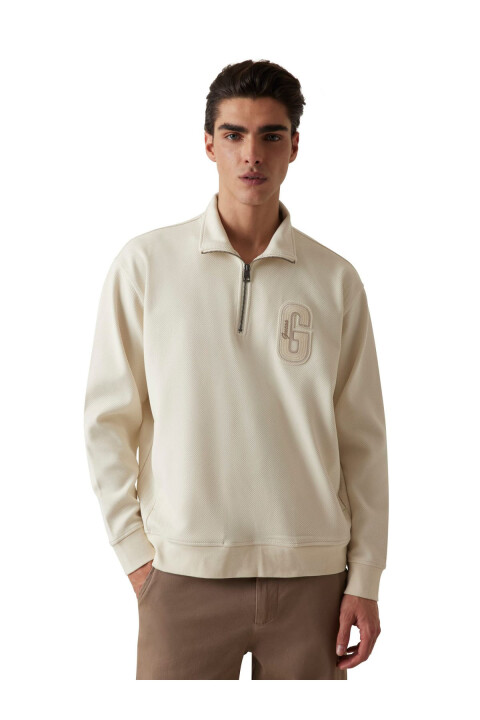 Erkek Dik Yakalı Fermuarlı Aplikeli Sweatshirt - Krem 