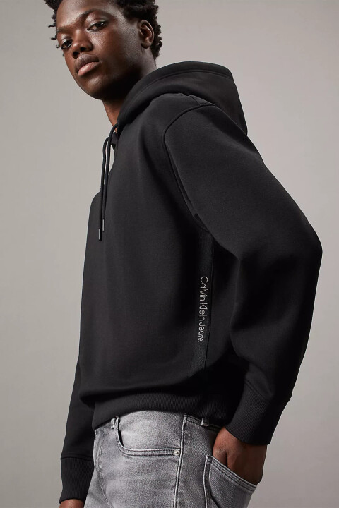 Erkek Logo Tape Kapüşonlu Sweatshirt - Siyah - Calvin Klein