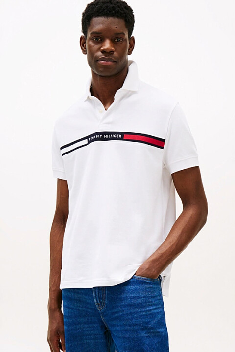 Erkek Regular Fit Göğsü Şeritli ve Yazılı Polo Yaka T-Shirt - Beyaz - Tommy Hilfiger