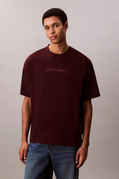 Erkek Regular Fit Logolu Pamuklu T-Shirt - Bordo - Calvin Klein