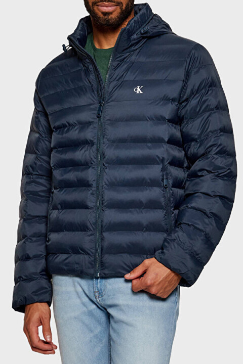 Erkek Regular Kalıp Kapüşonlu Hafif Şişme Mont - Lacivert - Calvin Klein