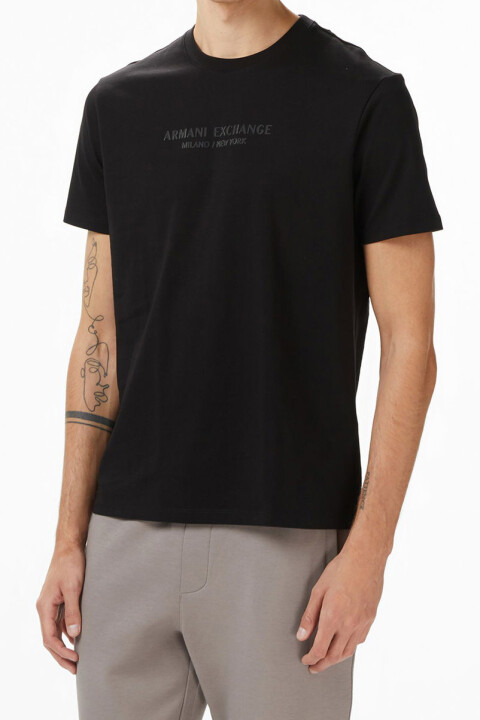 Erkek Tam Kalıp Kısa Kollu Tonal Logolu T-Shirt - Siyah - Armani Exchange