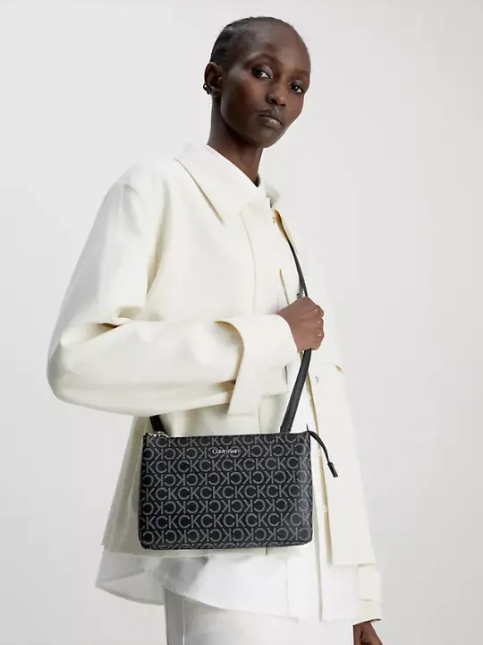 Kadın Ck Must Çapraz Çanta - Siyah 