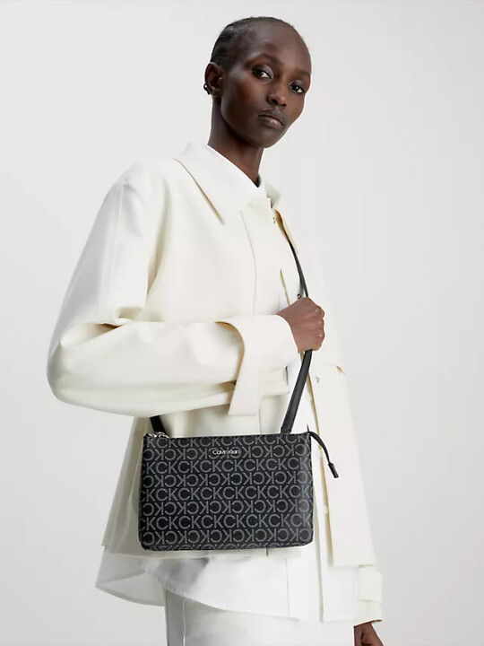 Kadın Ck Must Çapraz Çanta - Siyah - Calvin Klein