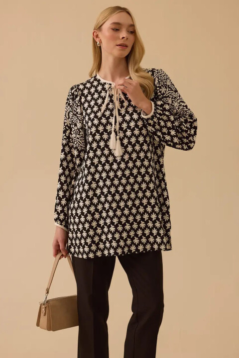 Kadın Desenli Bağlama Detaylı Tunik - Siyah - Seçil