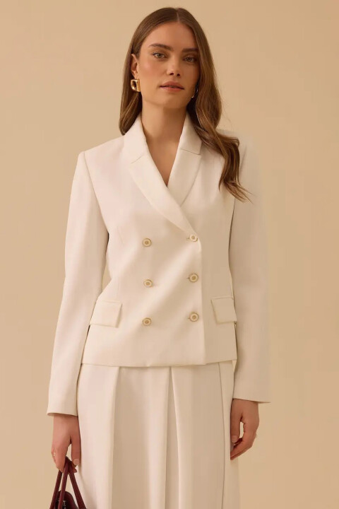 Kadın Düğmeli Kruvaze Ceket - Ekru 