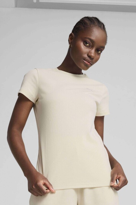 Kadın Ess Elevated T-Shirt - Bej - PUMA