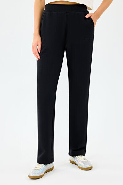 Kadın Essential Regular Fit Eşofman Altı - Siyah - Skechers