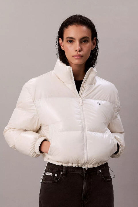 Kadın High-Shine Crop Puffer Tam Kalıp Parlak Şişme Mont - Ekru - Calvin Klein