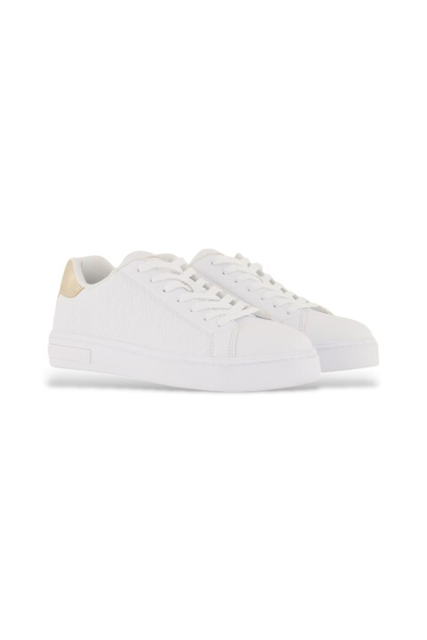 Kadın Kabartma Monogram Desenli Sneaker - Beyaz - Armani Exchange
