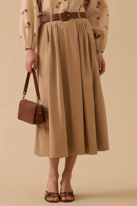 Kadın Kemerli Pile Detaylı Midi Etek - Camel - Seçil