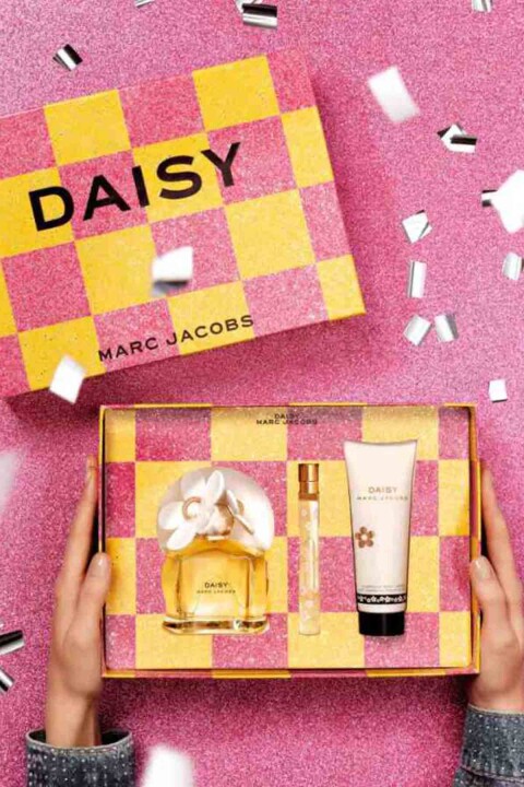 Kadın Marc Jacobs Daisy Edt 100 ml + 10 ML EDT + B.L 75 ML Parfüm Set - Marc Jacobs