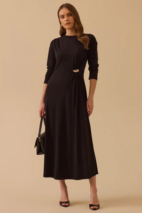 Kadın Metal Aksesuarlı Uzun Kollu Elbise - Siyah - Seçil