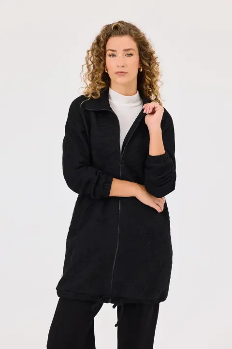 Kadın Nakışlı Fermuar Detaylı Kap - Siyah - Seçil