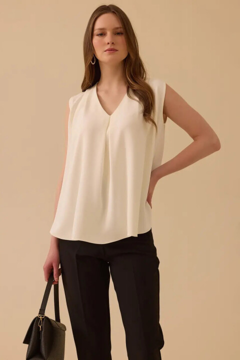 Kadın V Yaka Kolsuz Bluz - Ekru - Seçil