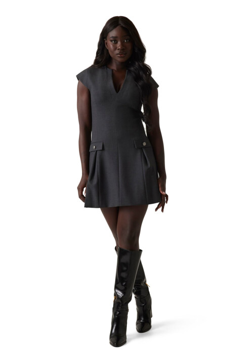 Kadın V Yakalı Düğme Detaylı Pileli Elbise - Antrasit - Guess